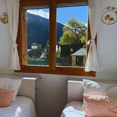 Apartamento Rasmia Estación *