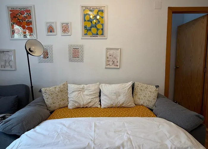 Rasmia Estacion Lejlighed